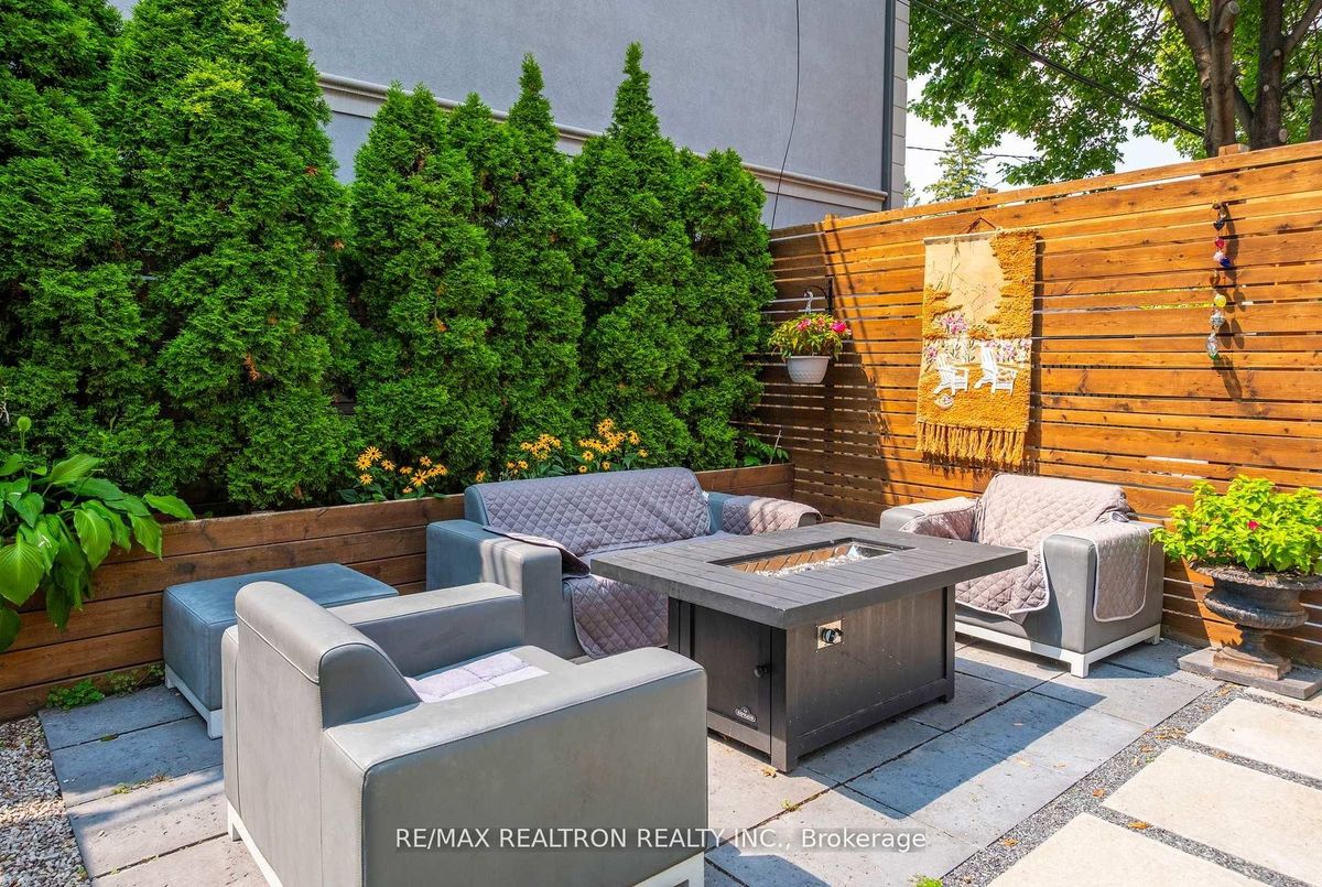 494 Atlas Avenue Toronto 494 Atlas Avenue Toronto