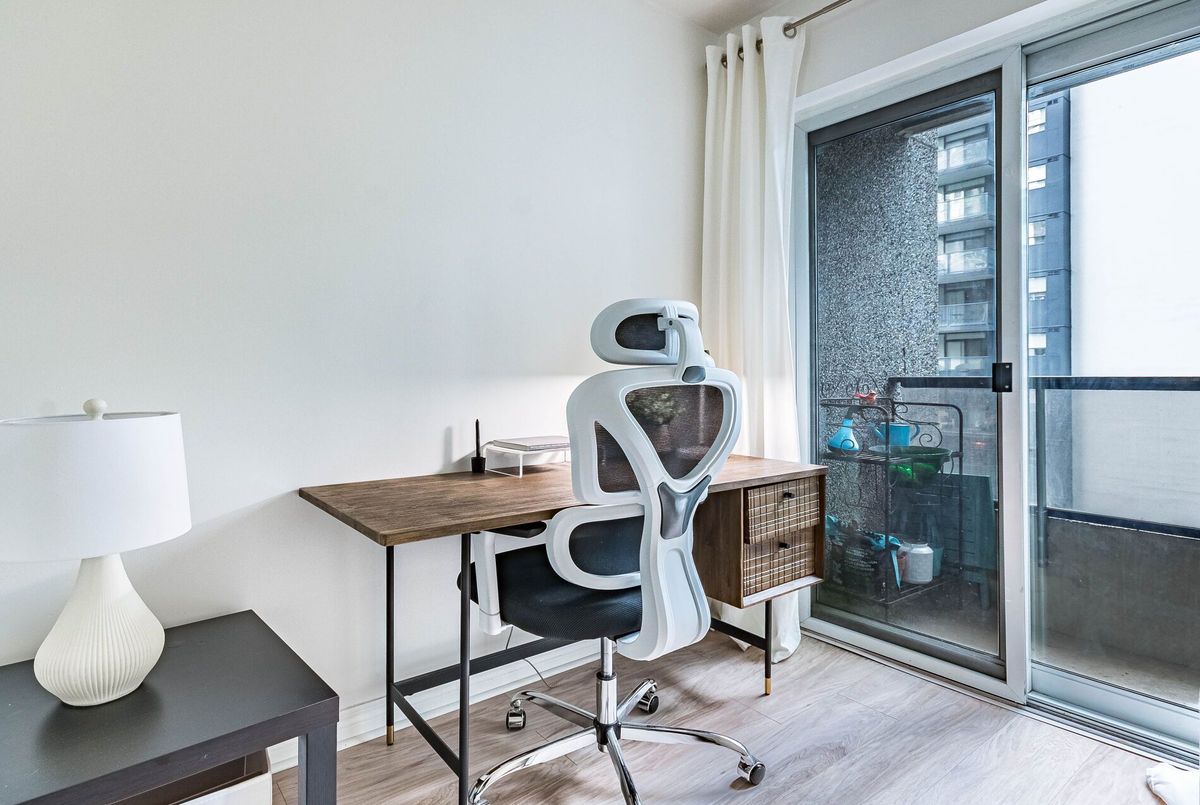 55 Bloor Street E Toronto 55 Bloor Street E Toronto