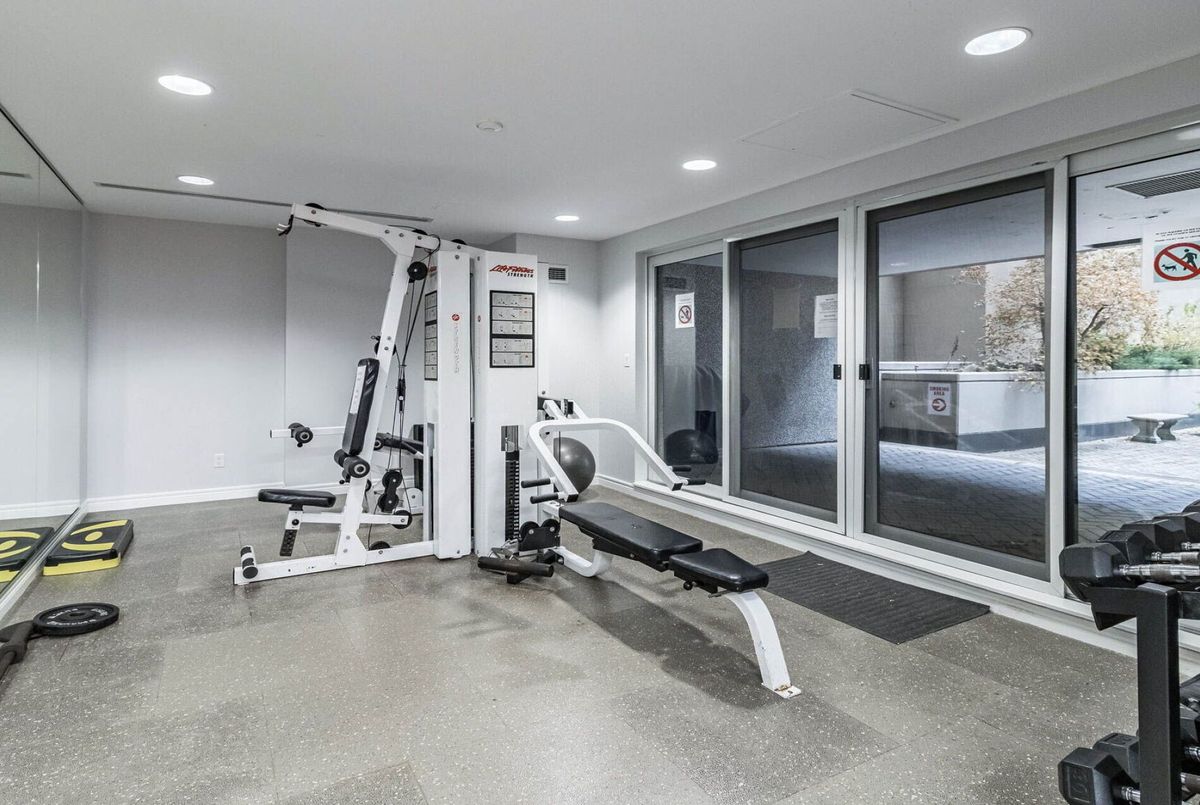 55 Bloor Street E Toronto 55 Bloor Street E Toronto