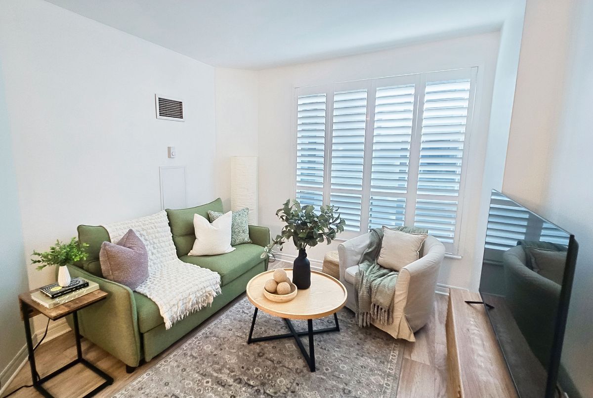 55 Bloor Street E Toronto 55 Bloor Street E Toronto