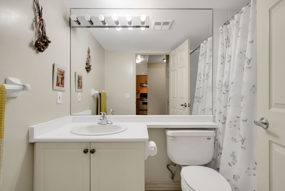 481 Rosewell Avenue Toronto 481 Rosewell Avenue Toronto