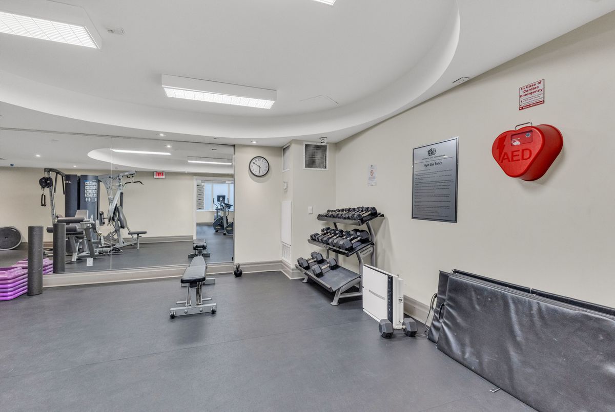 481 Rosewell Avenue Toronto 481 Rosewell Avenue Toronto