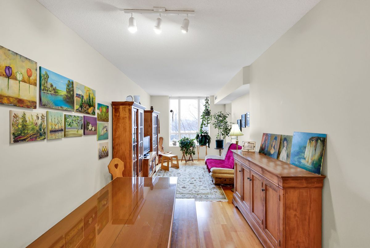 481 Rosewell Avenue Toronto 481 Rosewell Avenue Toronto