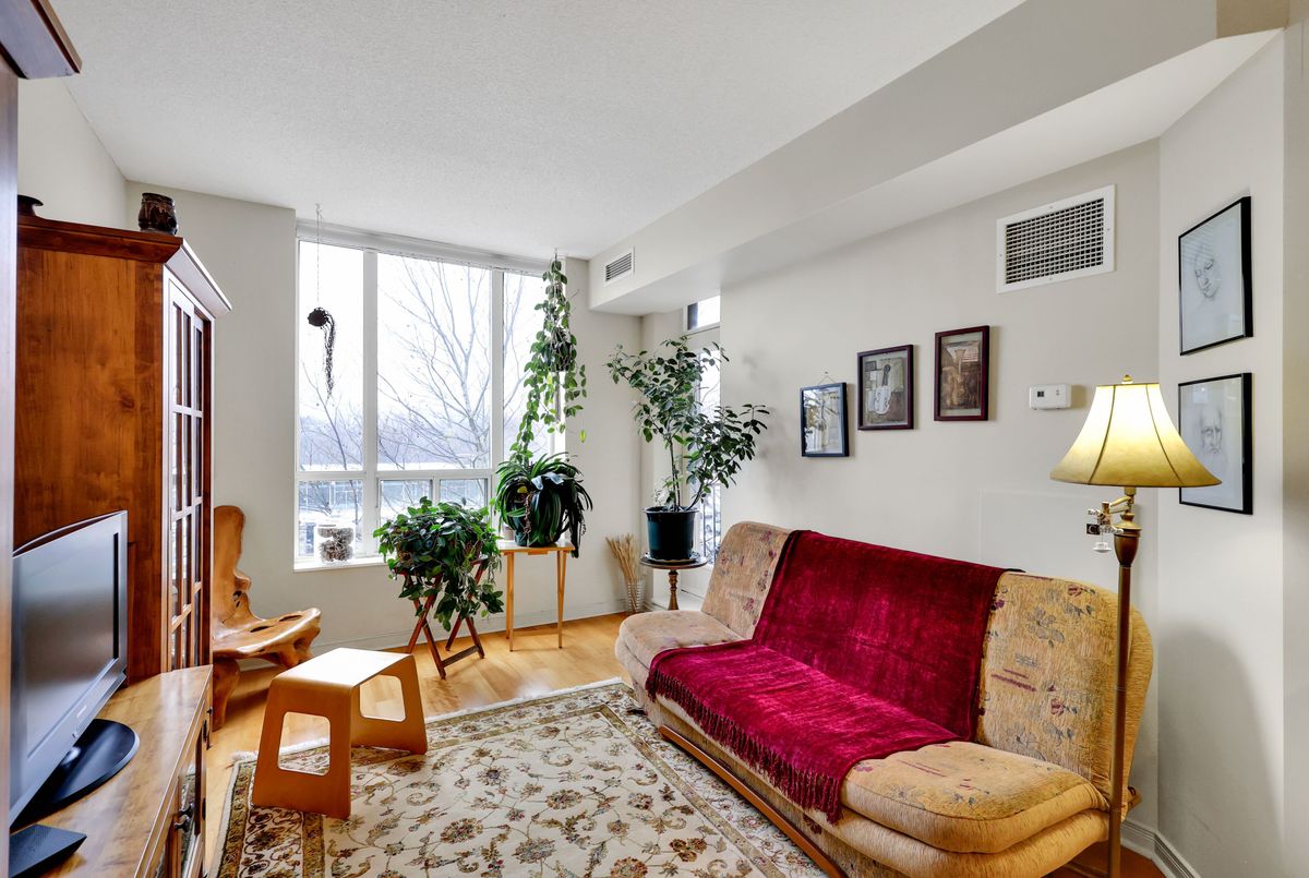 481 Rosewell Avenue Toronto 481 Rosewell Avenue Toronto