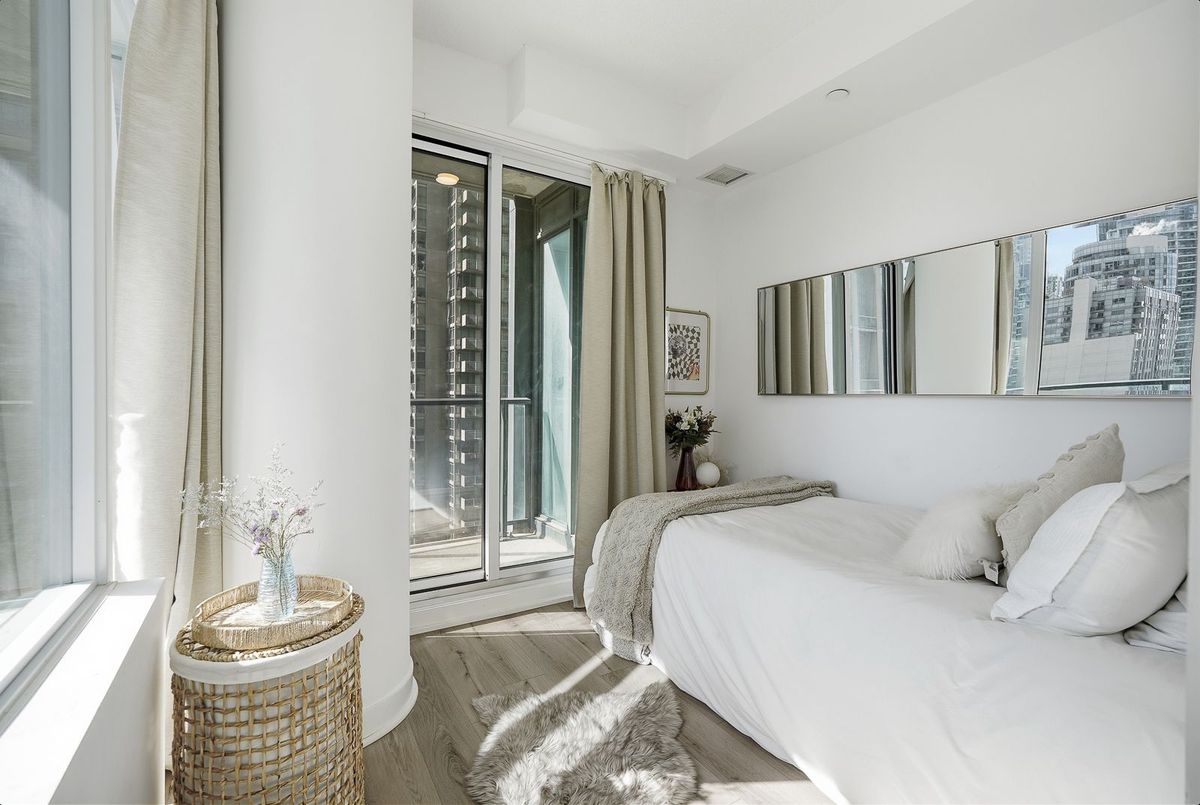 115 Blue Jays Way Toronto 115 Blue Jays Way Toronto