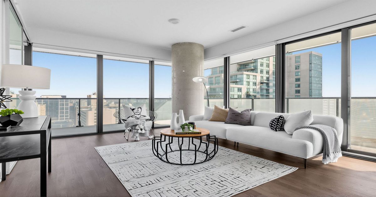 185 Roehampton Avenue Toronto