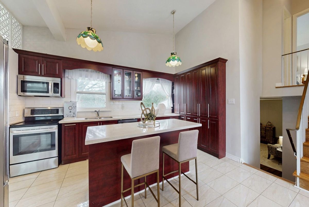 333 Pleasant Avenue Toronto 333 Pleasant Avenue Toronto