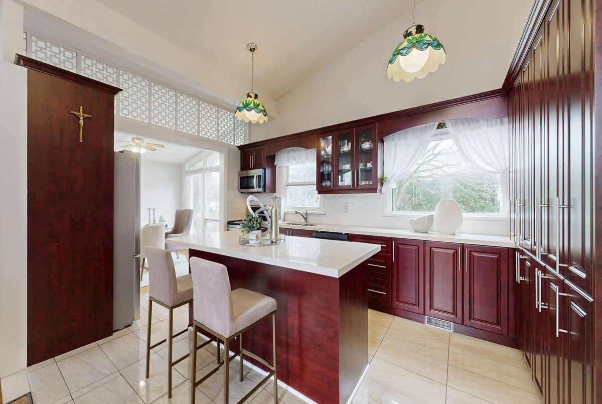 333 Pleasant Avenue Toronto 333 Pleasant Avenue Toronto