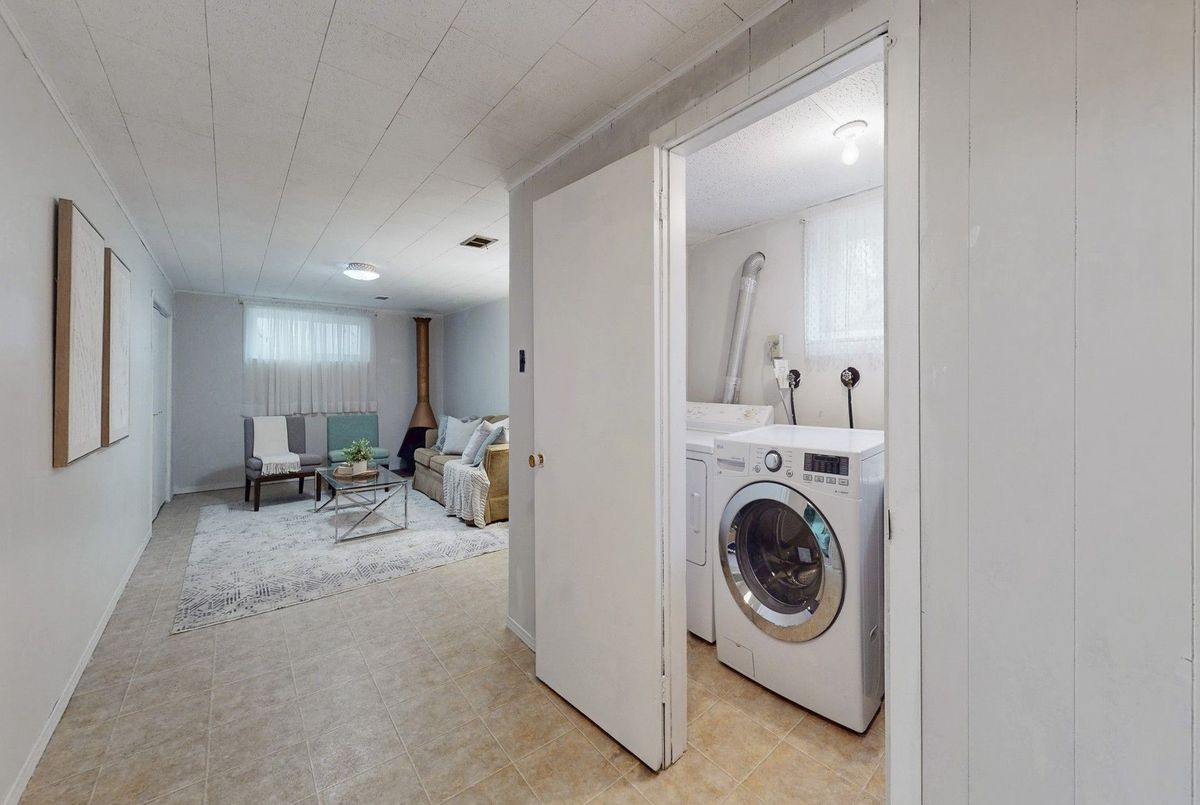 333 Pleasant Avenue Toronto 333 Pleasant Avenue Toronto