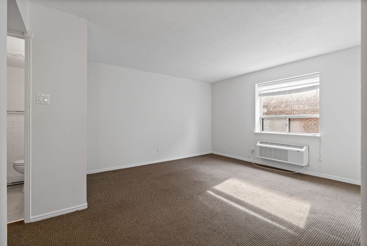 1383 Bathurst Street Toronto 1383 Bathurst Street Toronto