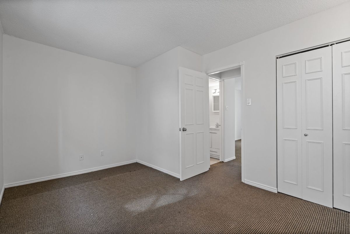 1383 Bathurst Street Toronto 1383 Bathurst Street Toronto