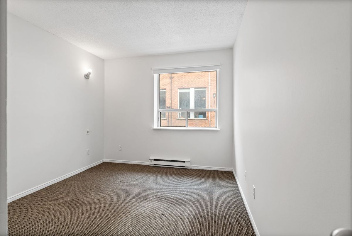 1383 Bathurst Street Toronto 1383 Bathurst Street Toronto