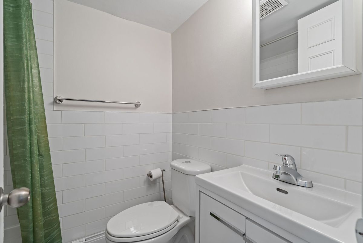 1383 Bathurst Street Toronto 1383 Bathurst Street Toronto