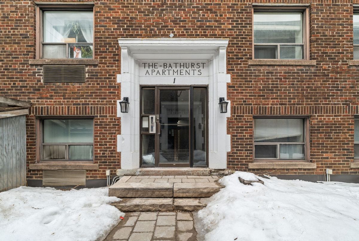 1383 Bathurst Street Toronto 1383 Bathurst Street Toronto