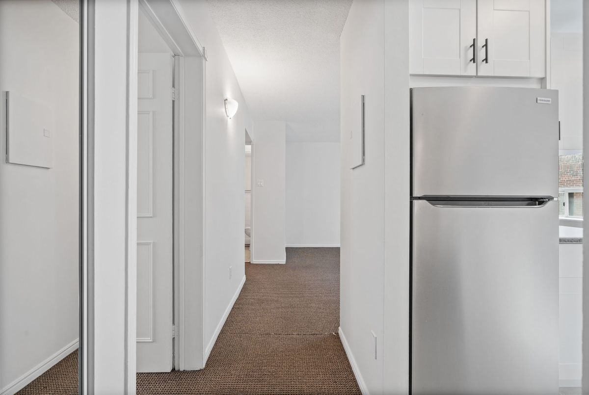 1383 Bathurst Street Toronto 1383 Bathurst Street Toronto