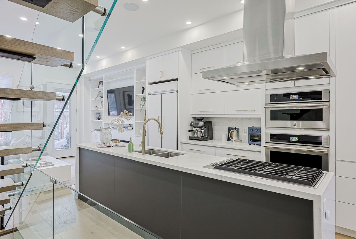 599 Soudan Avenue Toronto 599 Soudan Avenue Toronto