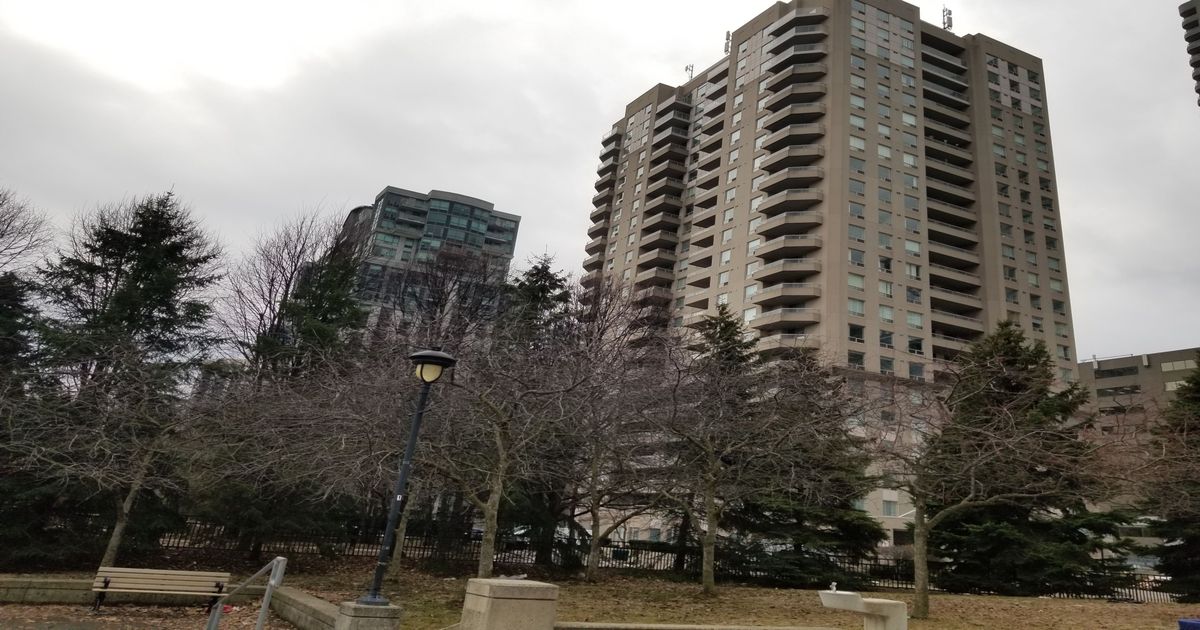 18 Hillcrest Avenue Toronto