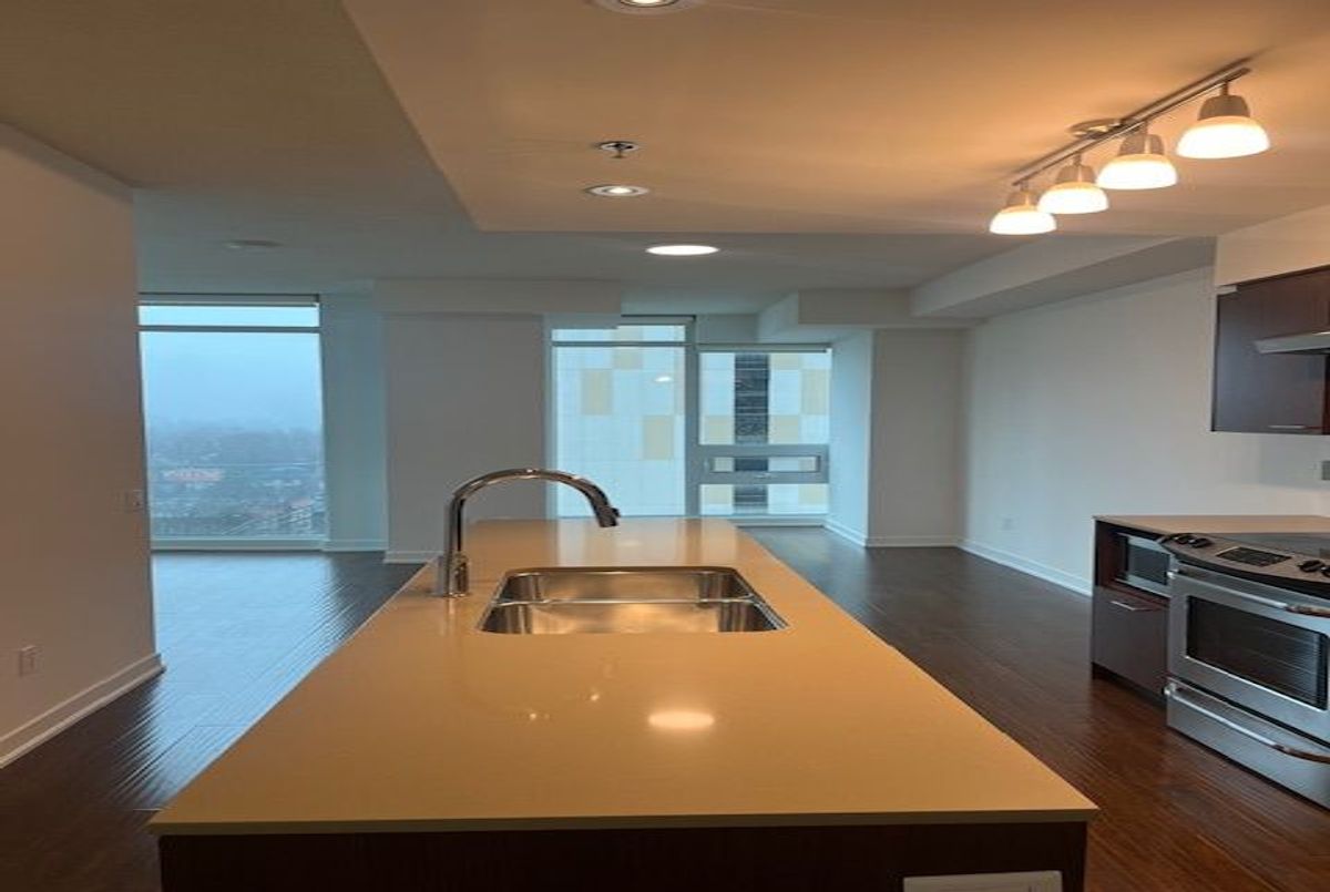 320 Tweedsmuir Avenue Toronto 320 Tweedsmuir Avenue Toronto