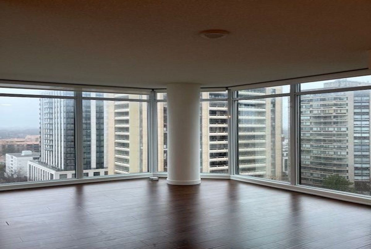 320 Tweedsmuir Avenue Toronto 320 Tweedsmuir Avenue Toronto