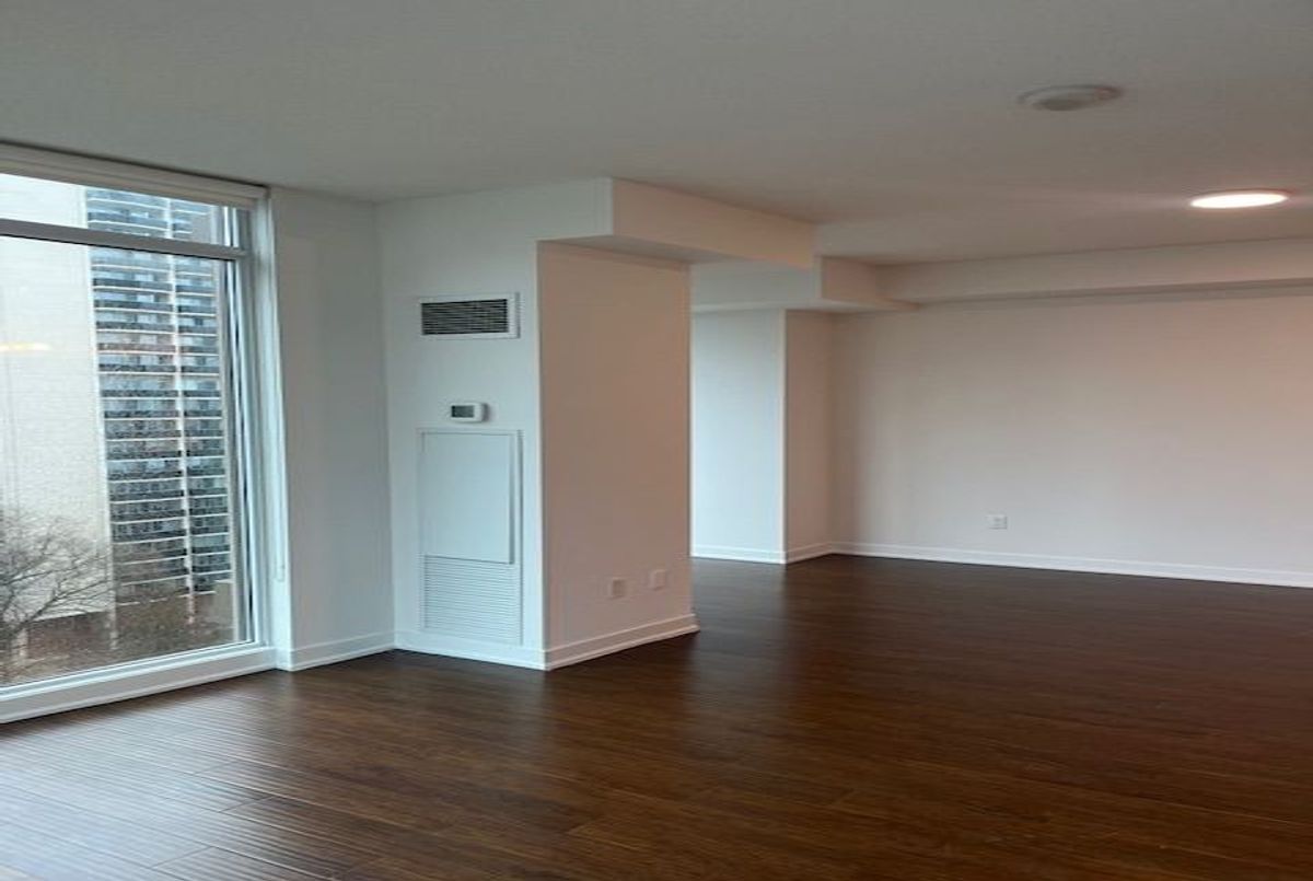 320 Tweedsmuir Avenue Toronto 320 Tweedsmuir Avenue Toronto