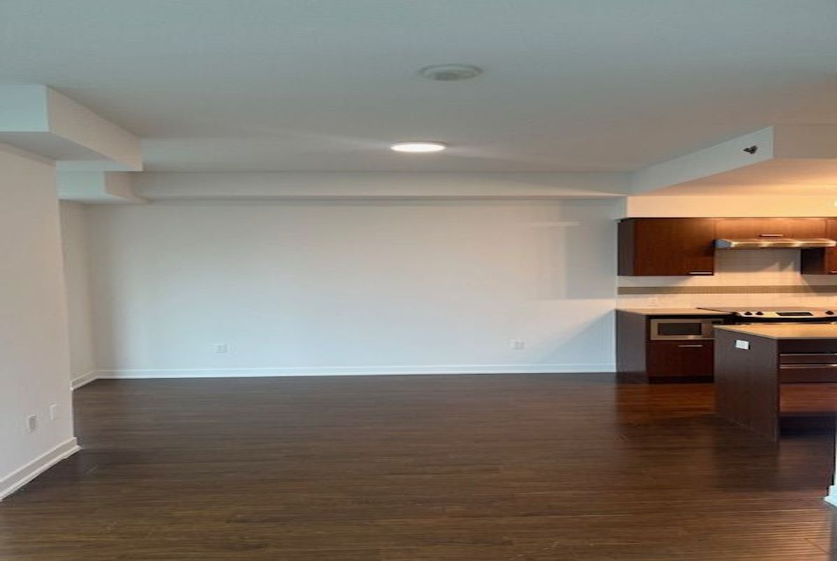 320 Tweedsmuir Avenue Toronto 320 Tweedsmuir Avenue Toronto