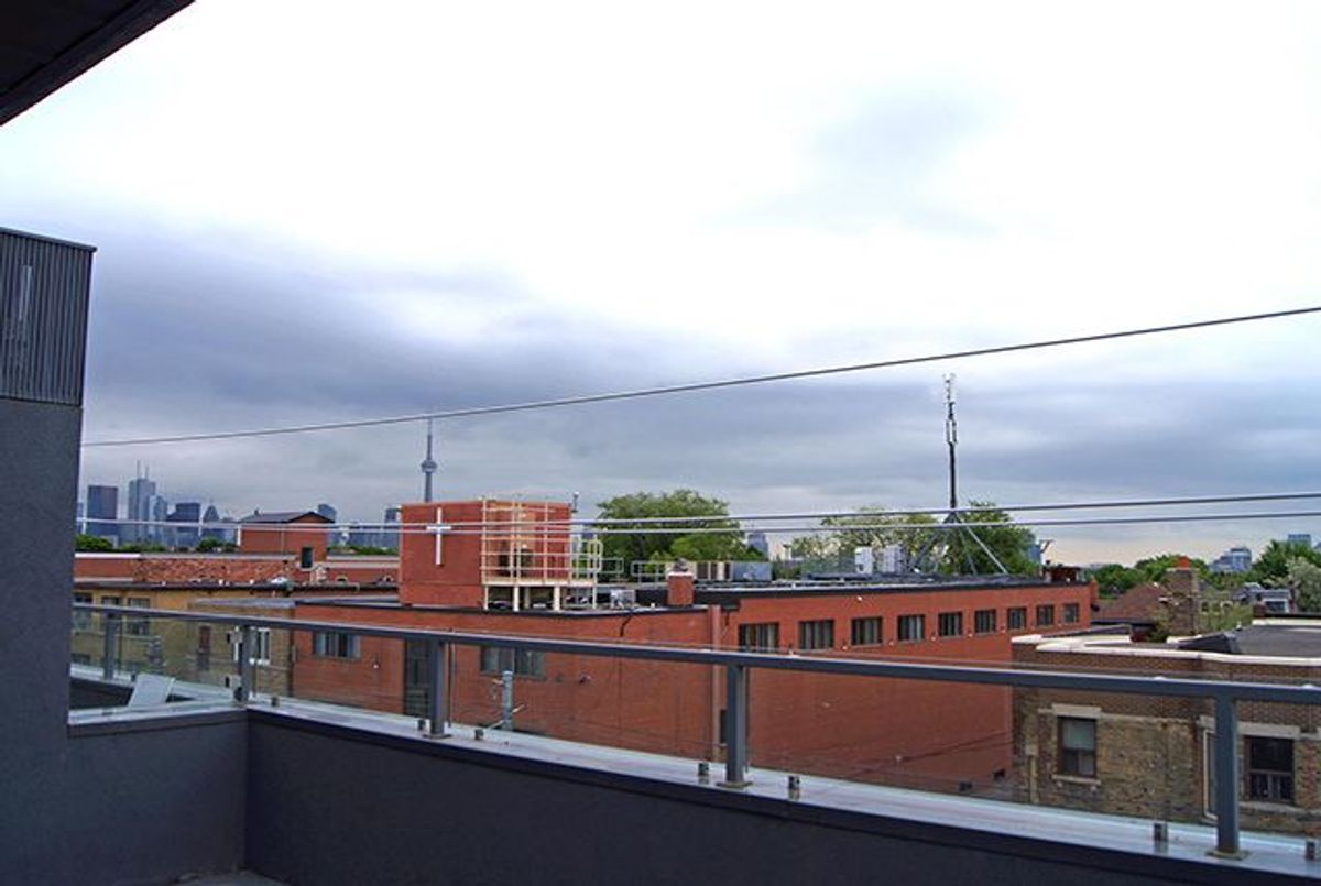 866 College Street Toronto 866 College Street Toronto