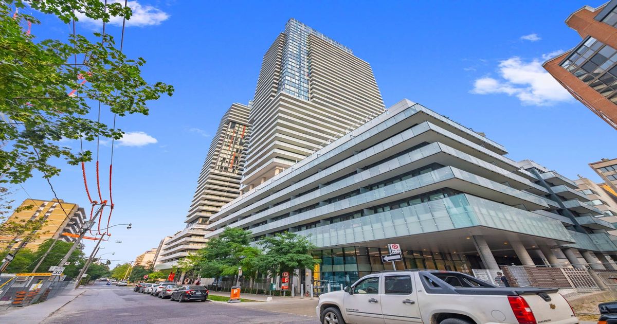 161 Roehampton Avenue Toronto