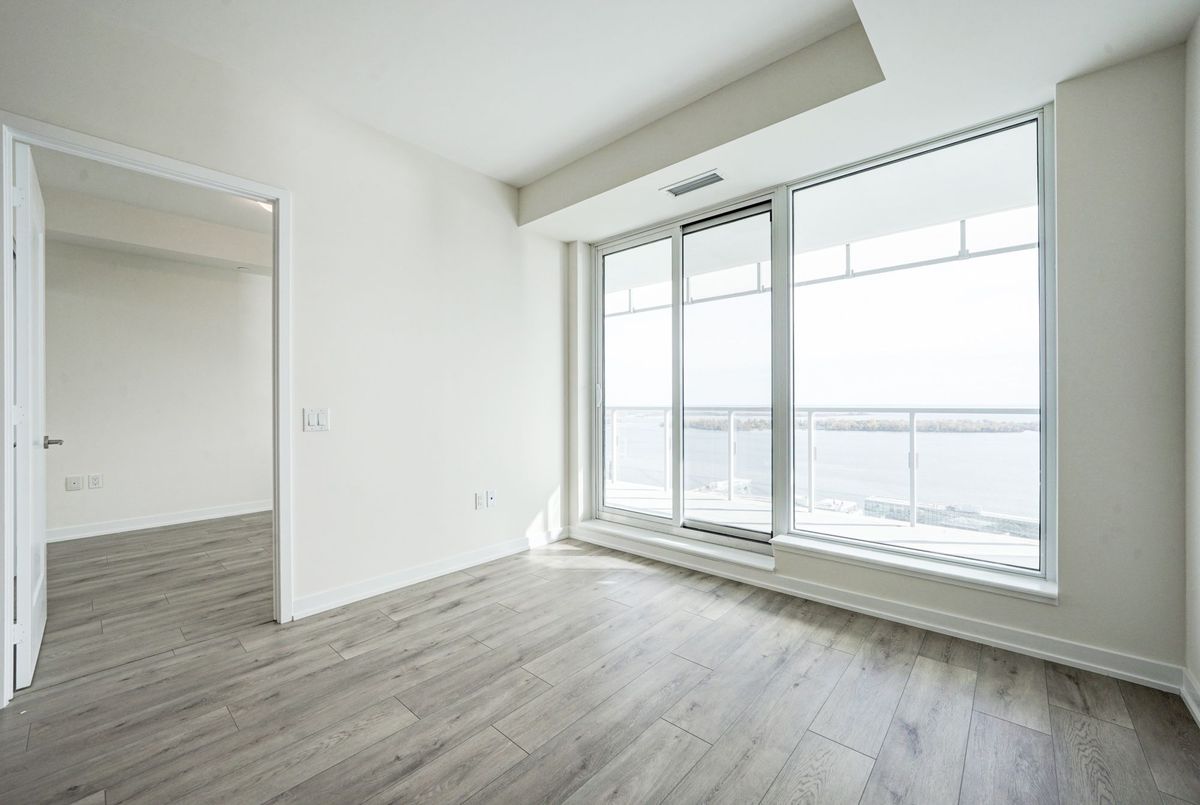 28 Freeland Street Toronto 28 Freeland Street Toronto