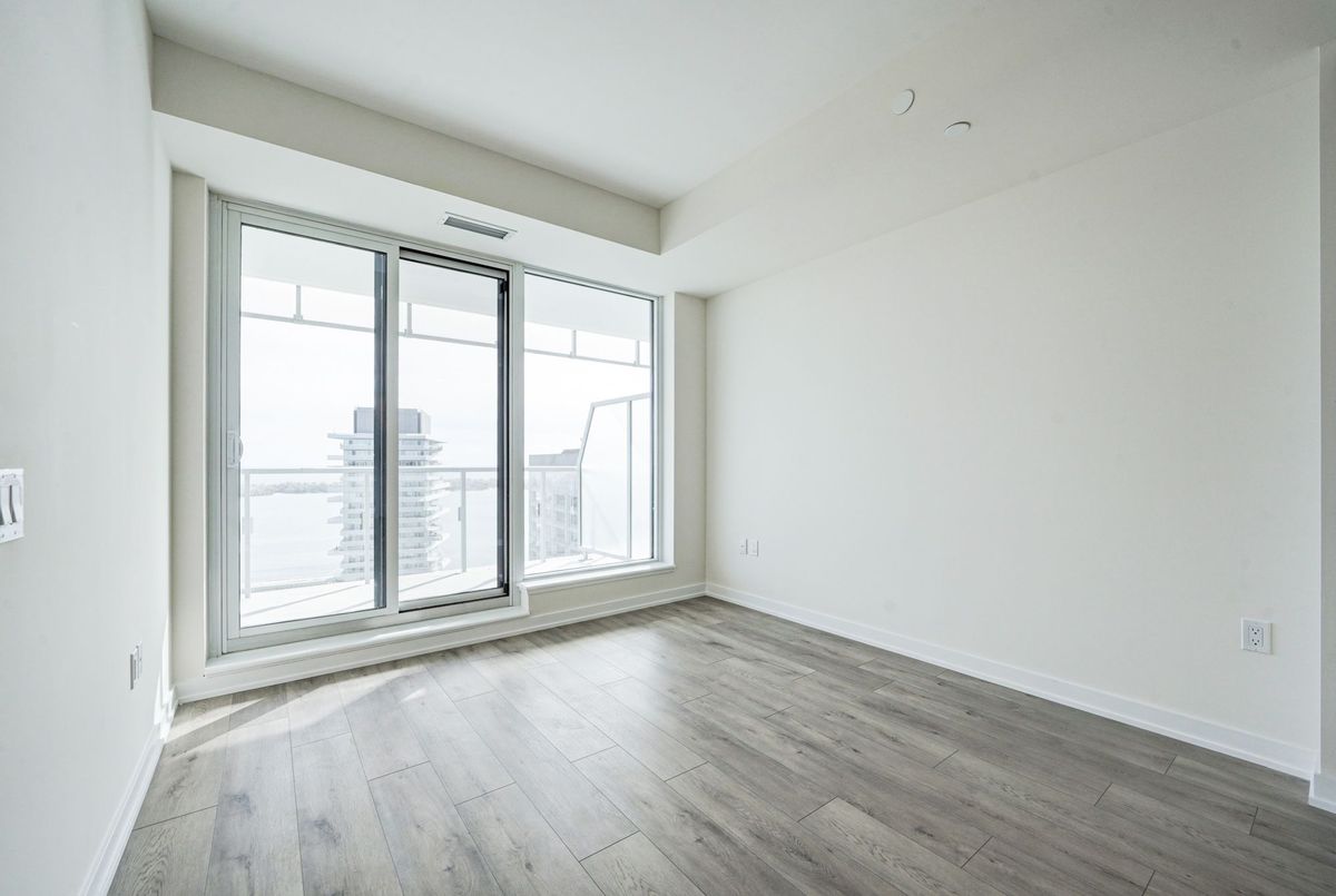 28 Freeland Street Toronto 28 Freeland Street Toronto