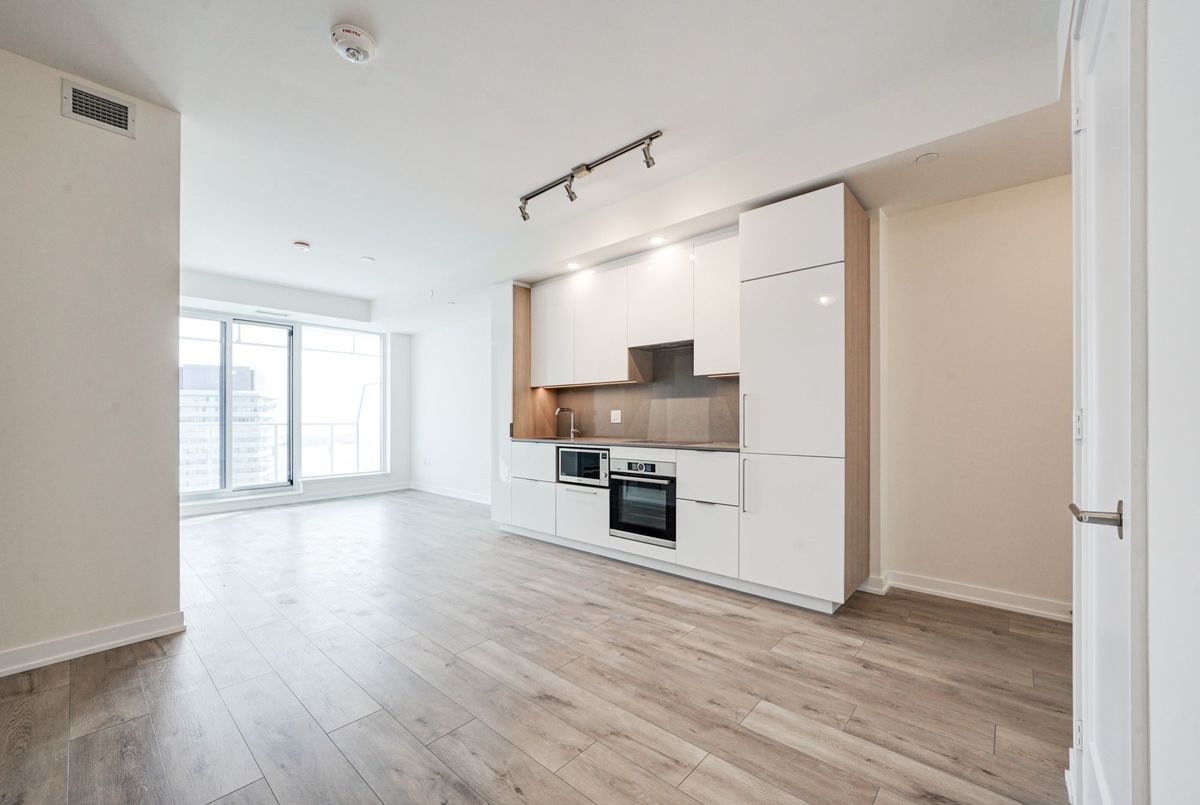 28 Freeland Street Toronto 28 Freeland Street Toronto