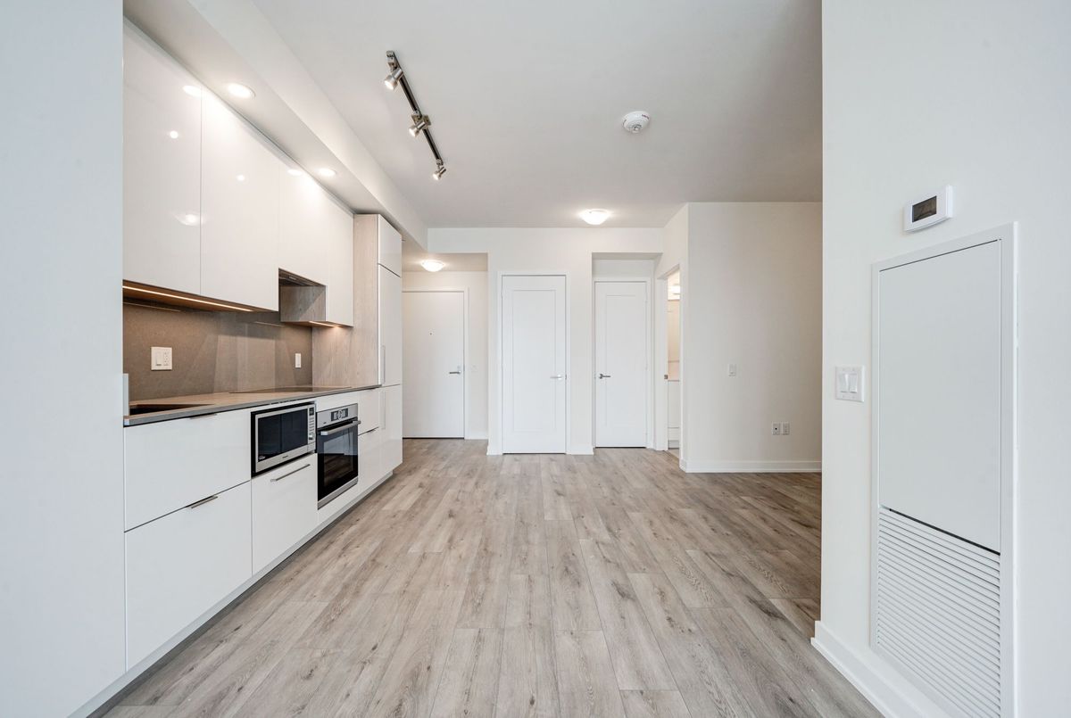 28 Freeland Street Toronto 28 Freeland Street Toronto