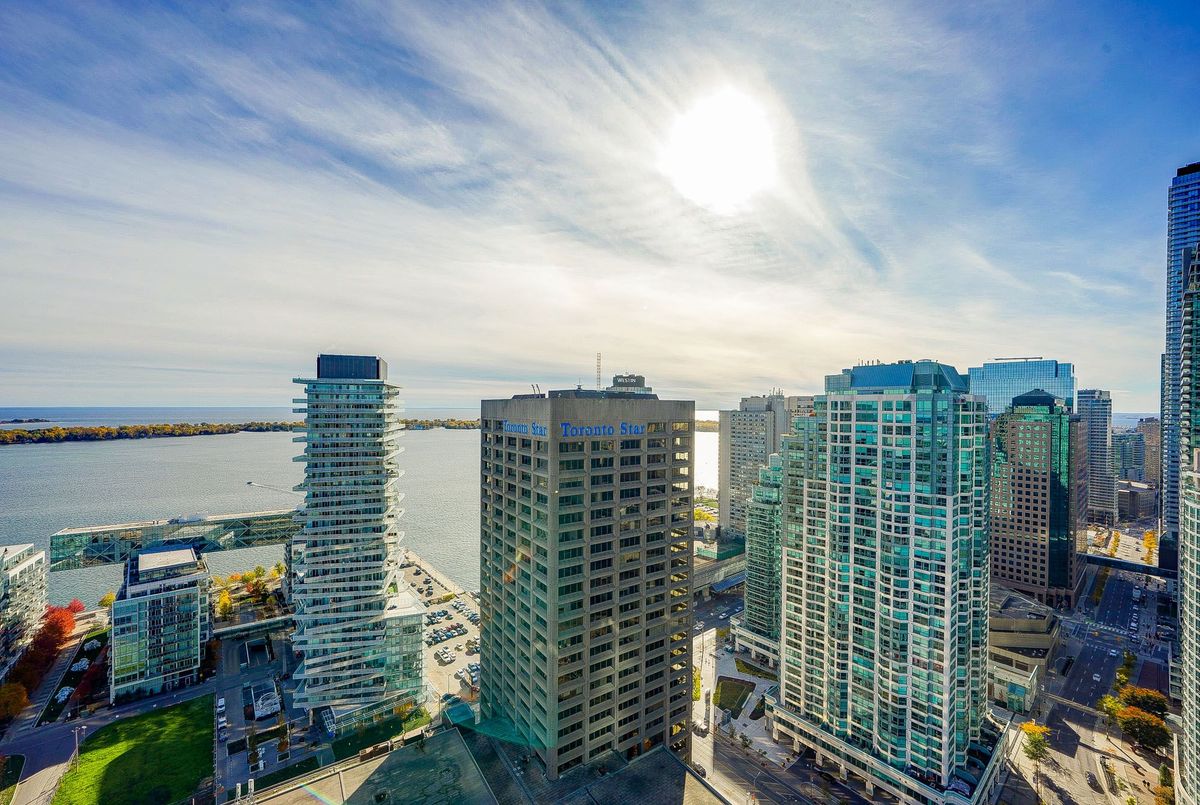 28 Freeland Street Toronto 28 Freeland Street Toronto