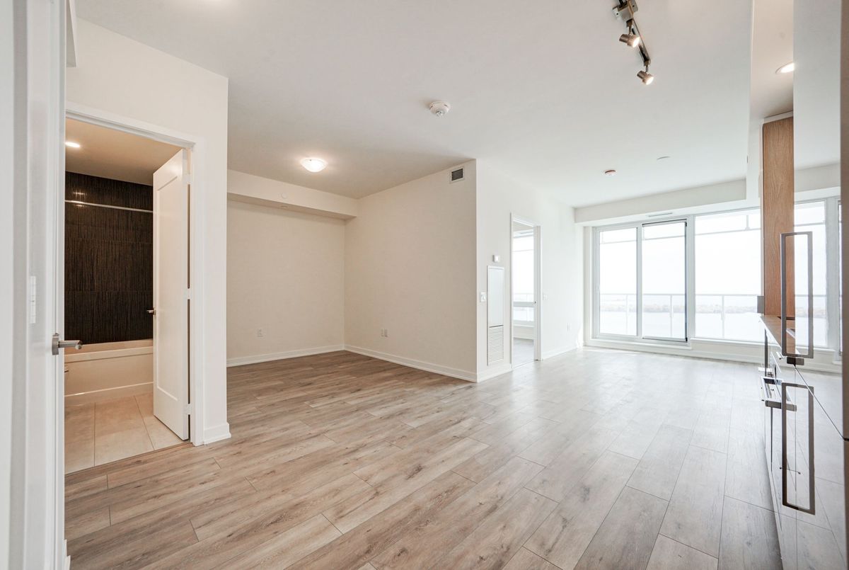 28 Freeland Street Toronto 28 Freeland Street Toronto