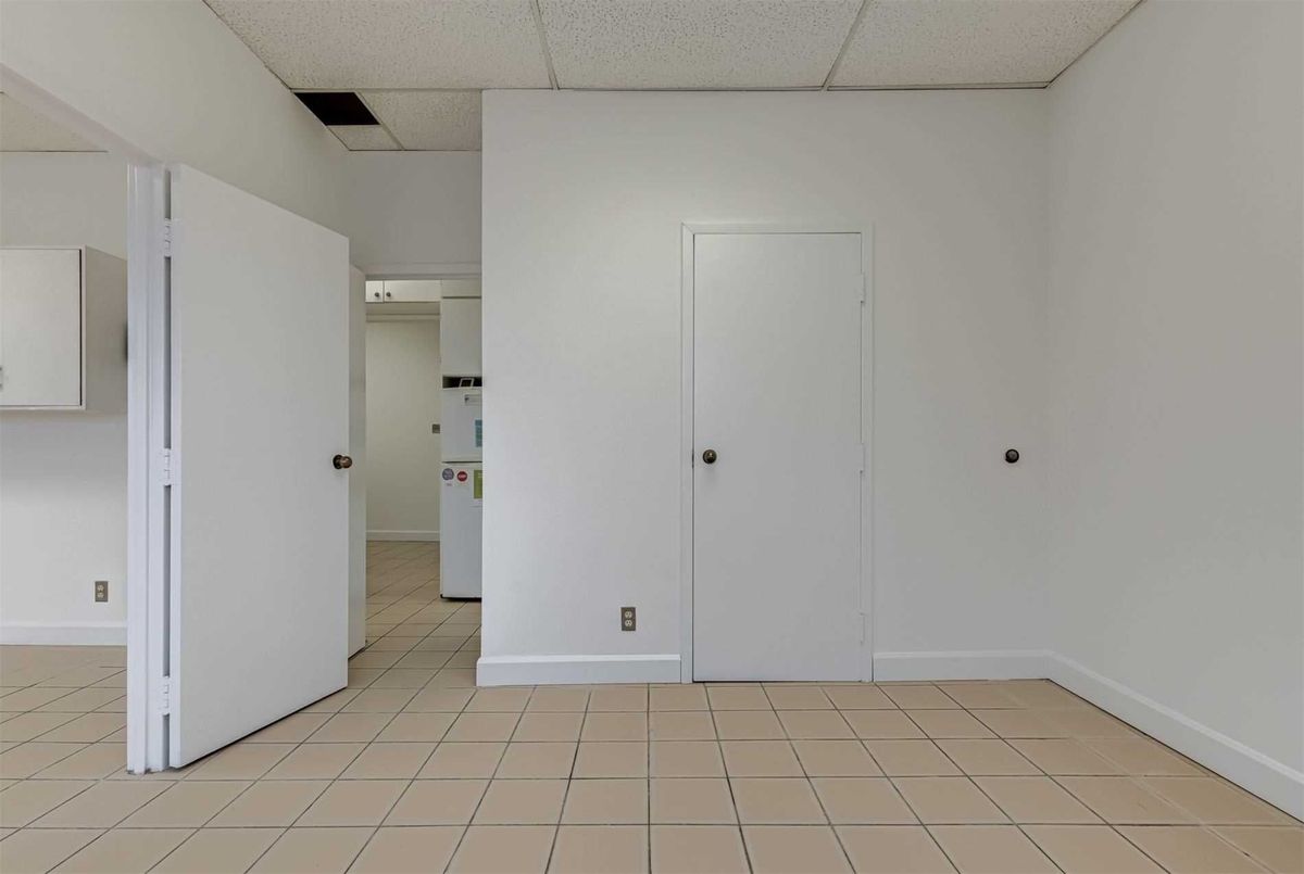 800 Bathurst Street Toronto 800 Bathurst Street Toronto