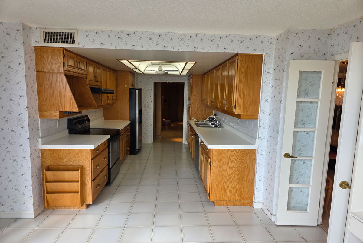 85 Skymark Drive Toronto 85 Skymark Drive Toronto