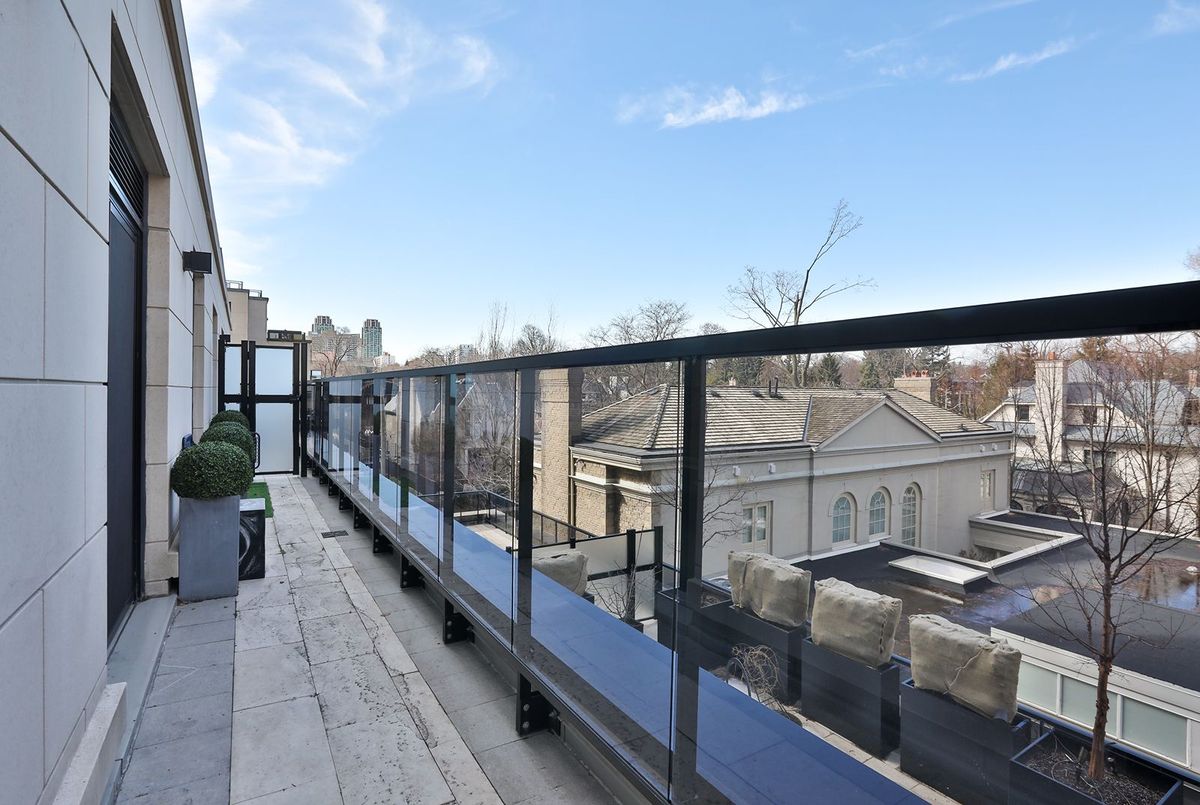 1 Forest Hill Road Toronto 1 Forest Hill Road Toronto