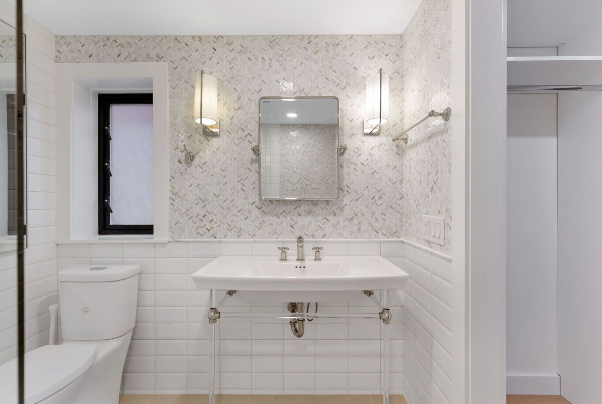 16 Rosemount Avenue Toronto 16 Rosemount Avenue Toronto