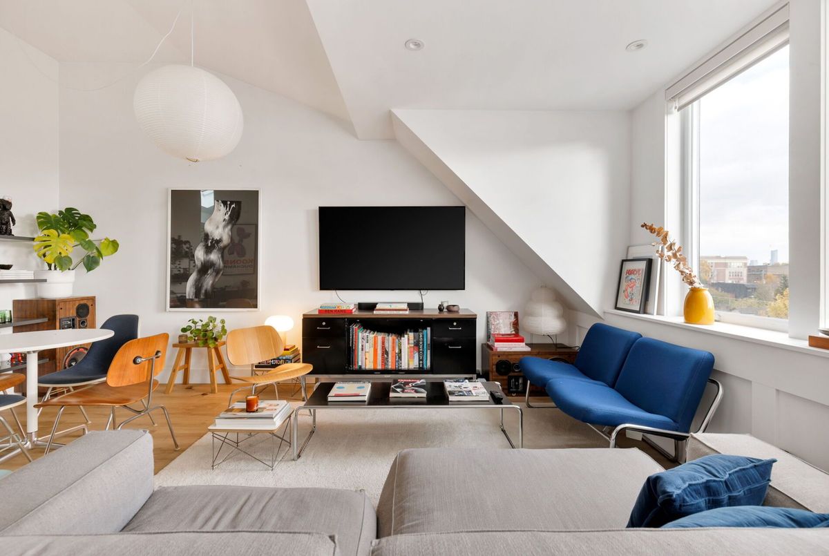 16 Rosemount Avenue Toronto 16 Rosemount Avenue Toronto