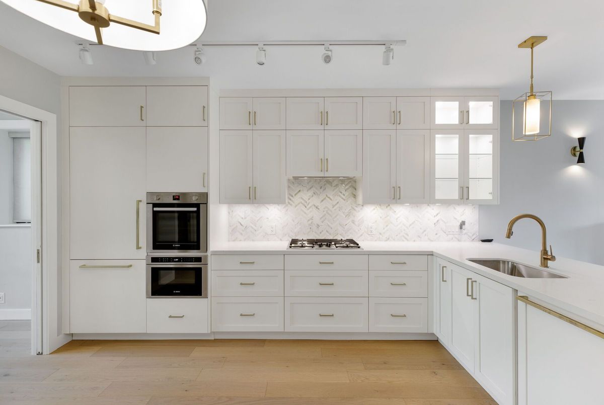 16 Rosemount Avenue Toronto 16 Rosemount Avenue Toronto