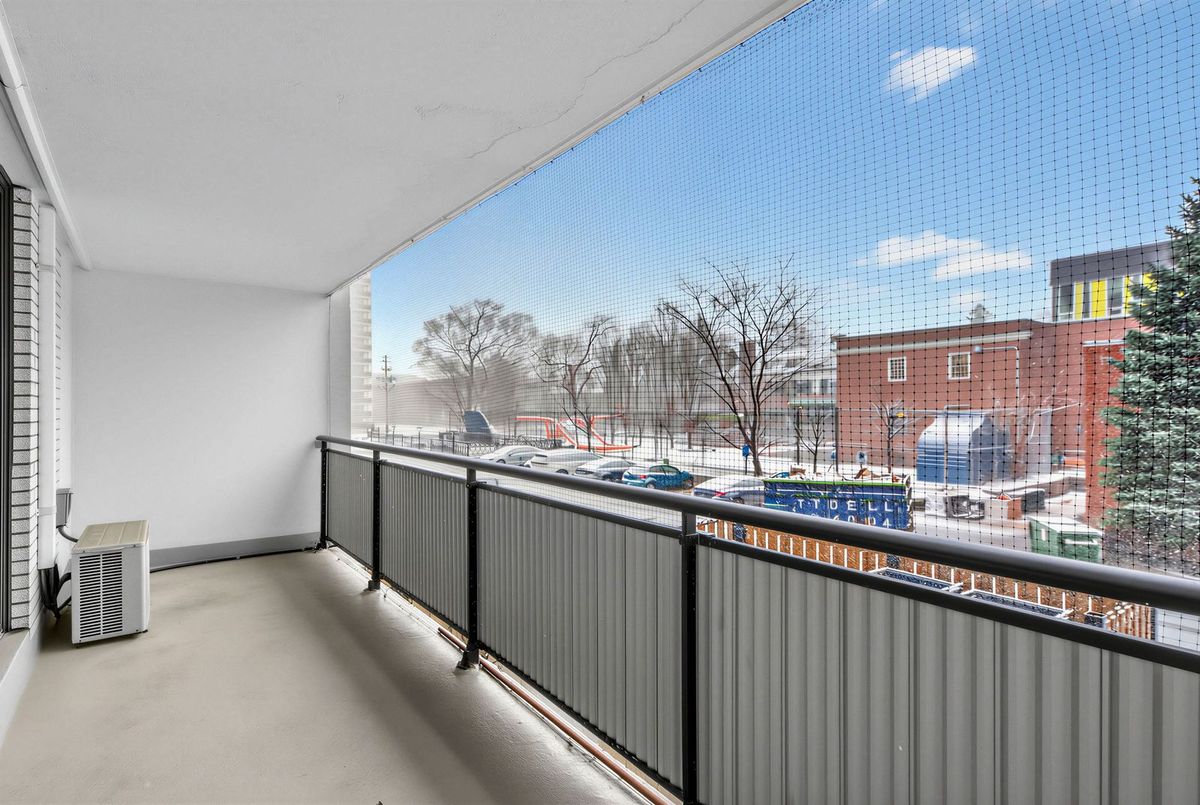 35 Walmer Road Toronto 35 Walmer Road Toronto