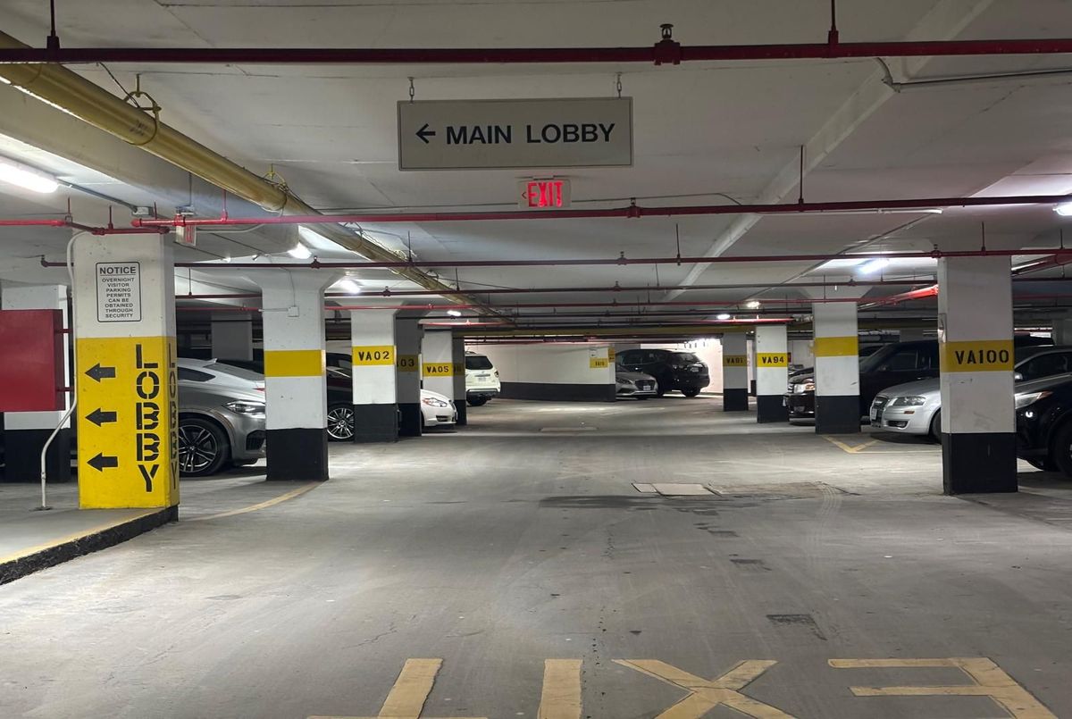 7 Concorde Place Toronto 7 Concorde Place Toronto