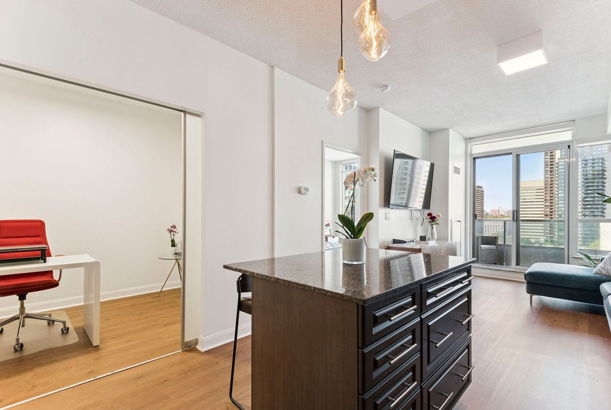 500 Sherbourne Street Toronto 500 Sherbourne Street Toronto