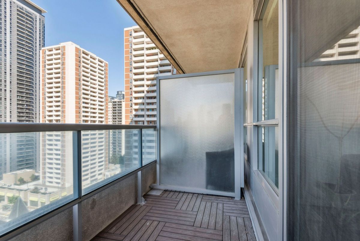 500 Sherbourne Street Toronto 500 Sherbourne Street Toronto