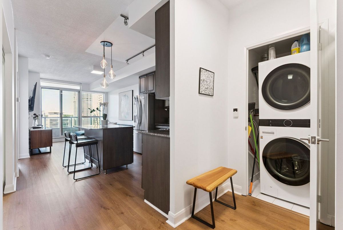 500 Sherbourne Street Toronto 500 Sherbourne Street Toronto