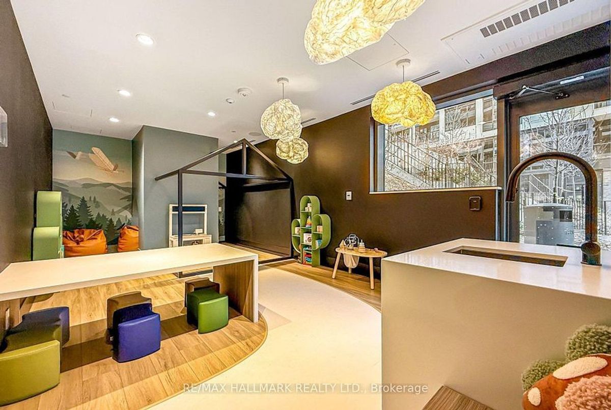 115 Denison Avenue Toronto 115 Denison Avenue Toronto