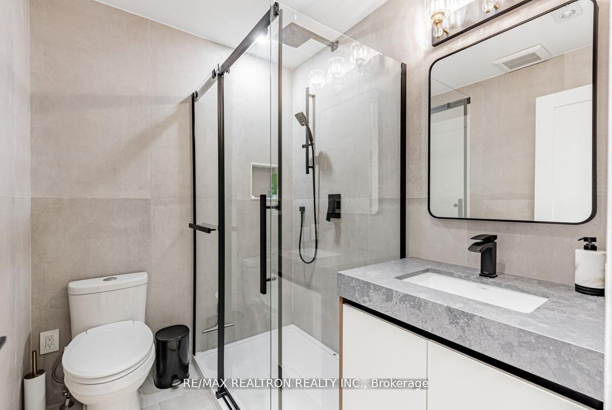 673 Crawford Street Toronto 673 Crawford Street Toronto