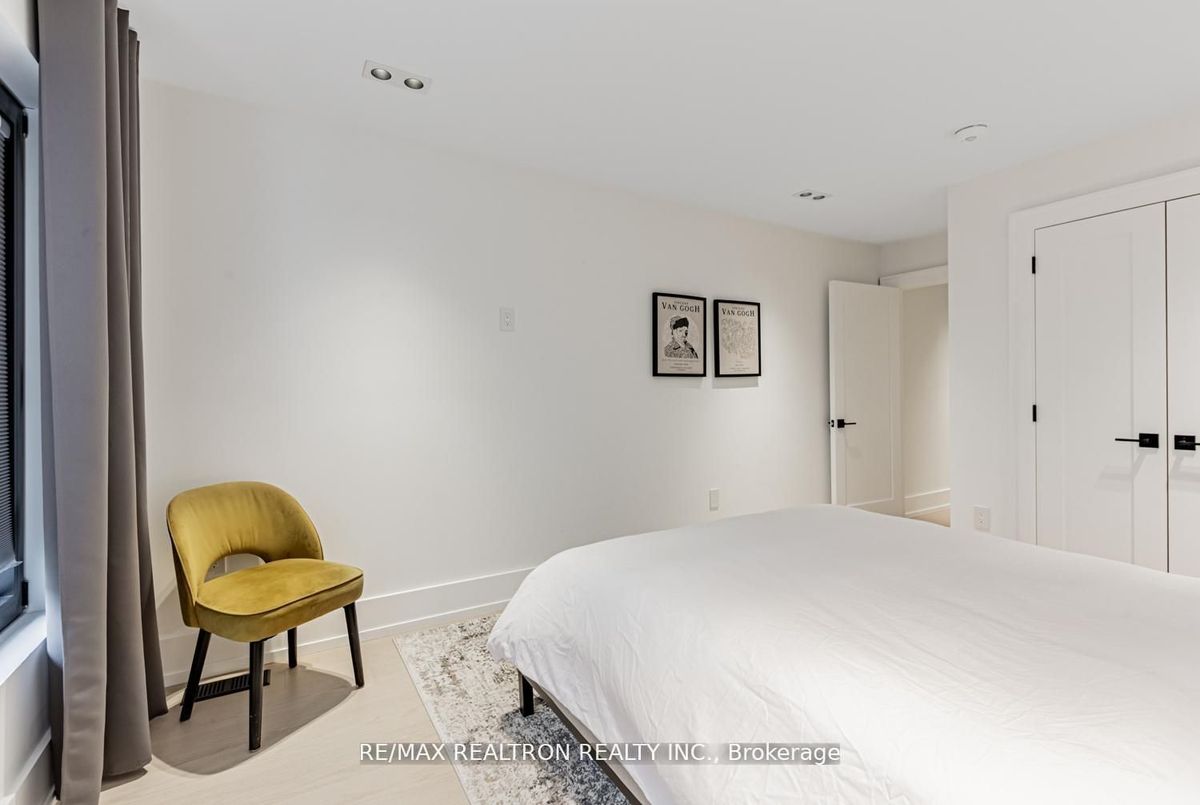 673 Crawford Street Toronto 673 Crawford Street Toronto