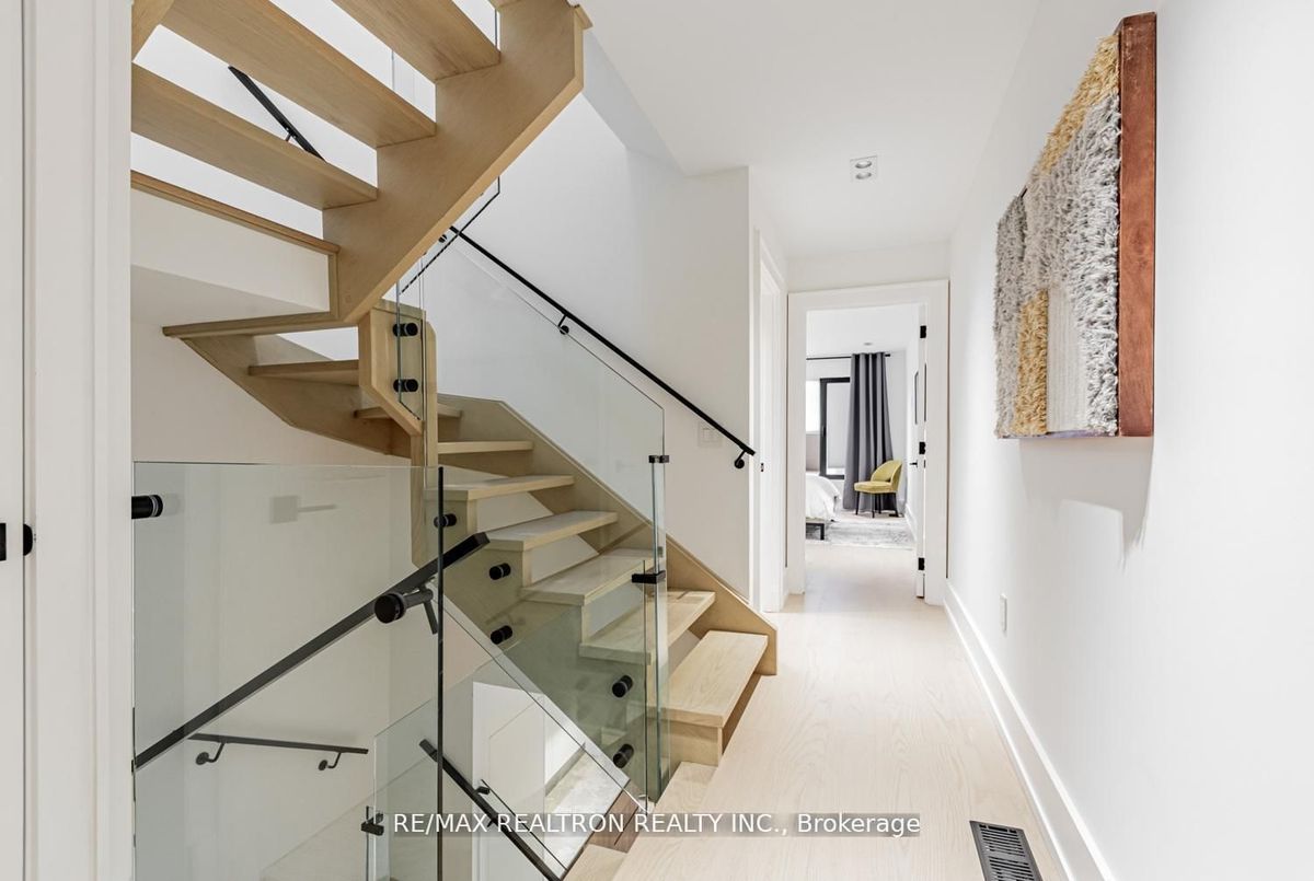 673 Crawford Street Toronto 673 Crawford Street Toronto