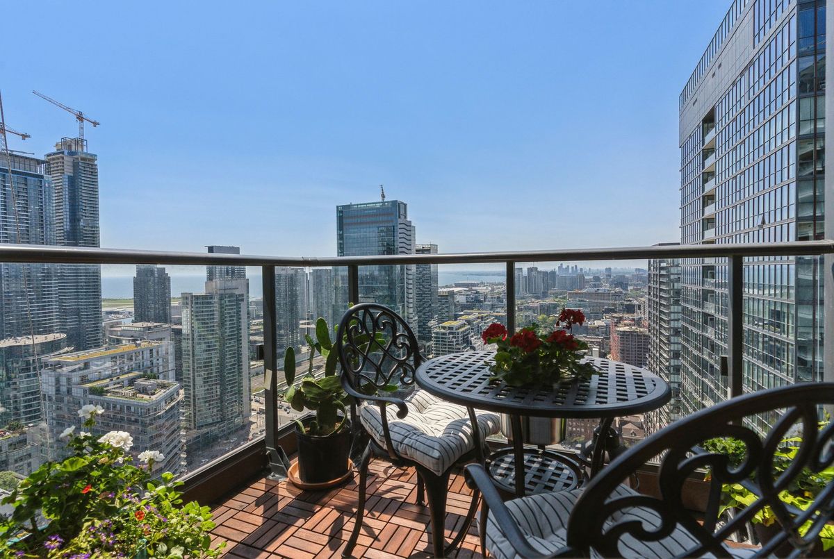 55 Mercer Street Toronto 55 Mercer Street Toronto