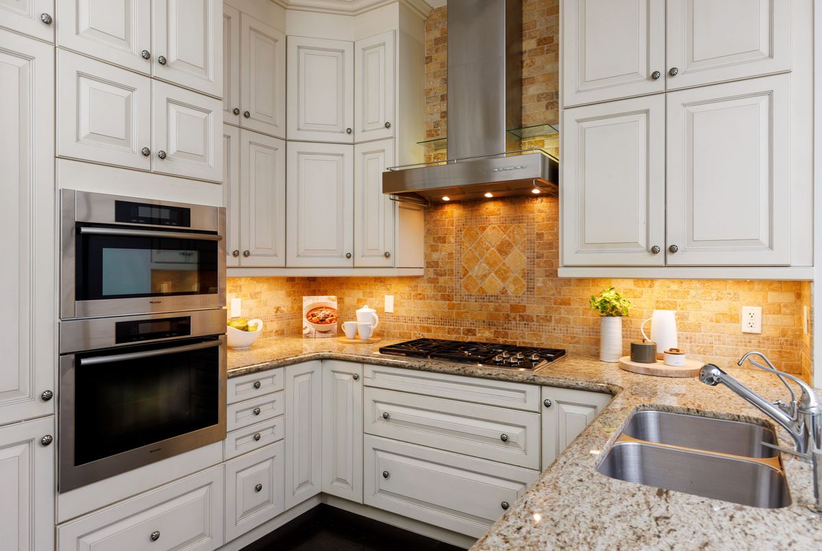 51 York Mills Road Toronto 51 York Mills Road Toronto